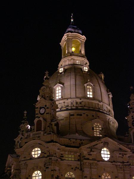 2005-12-30, Frauenkirche (3).JPG